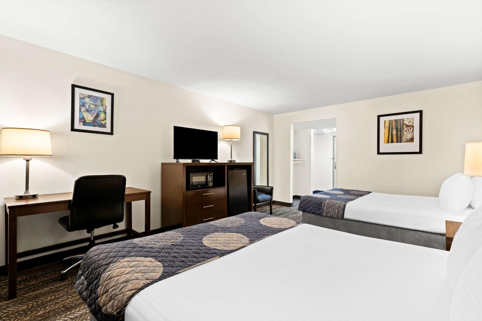 Western Yacht Harbor Hotel San Diego