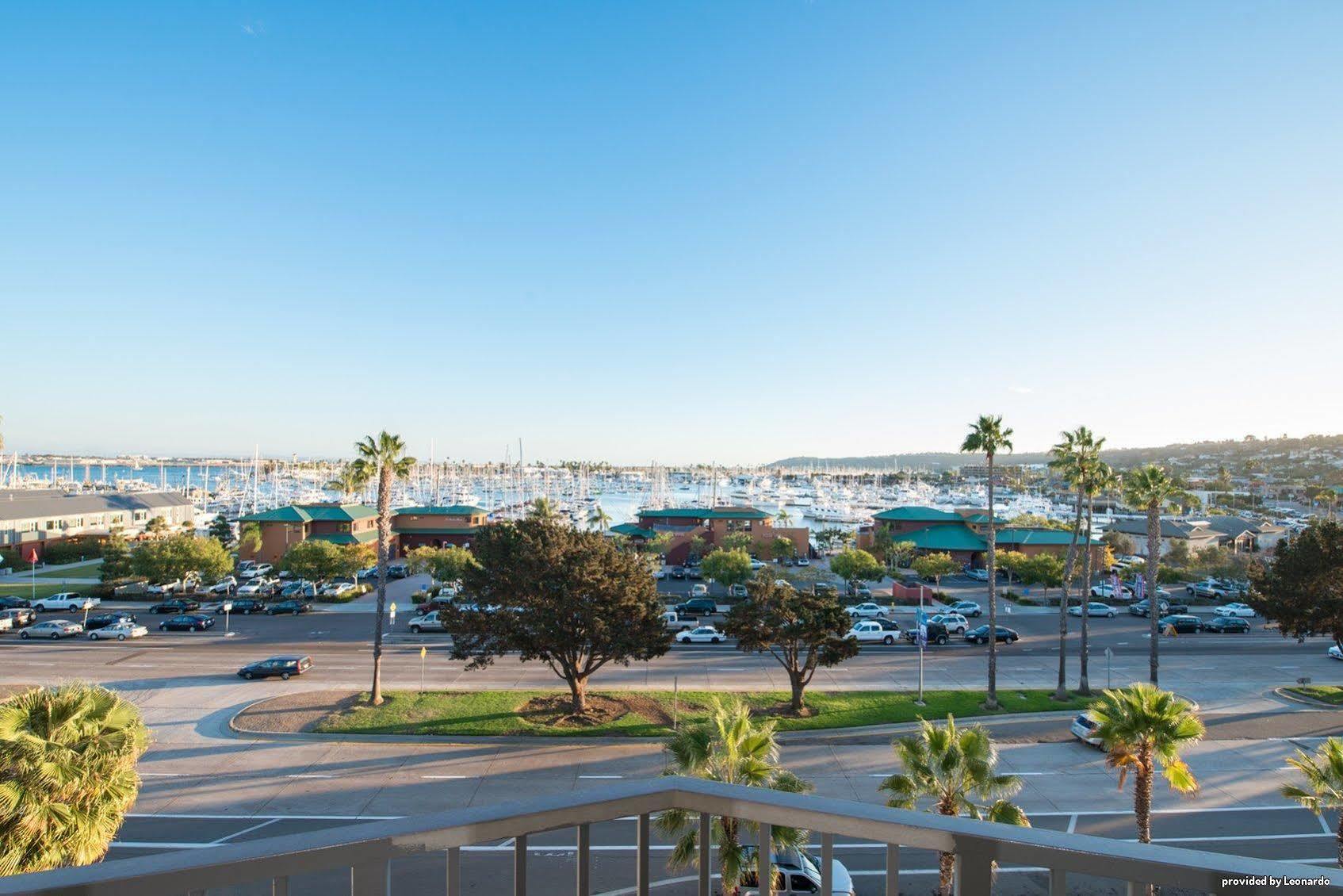 Western Yacht Harbor Hotel San Diego